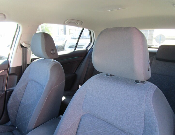 Volkswagen Golf Hatchback 1,5 l 110 kw