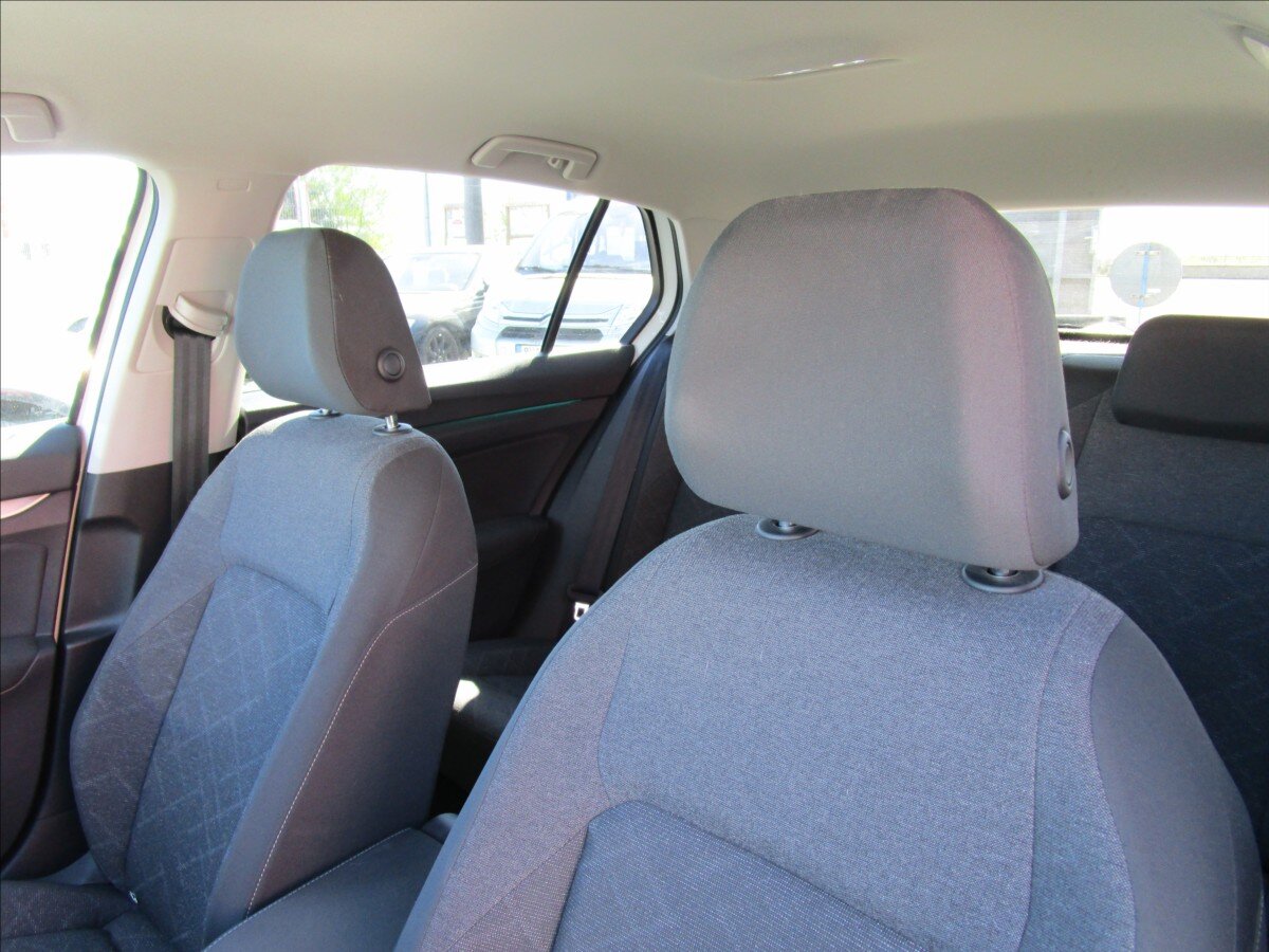 Volkswagen Golf Hatchback 1,5 l 110 kw