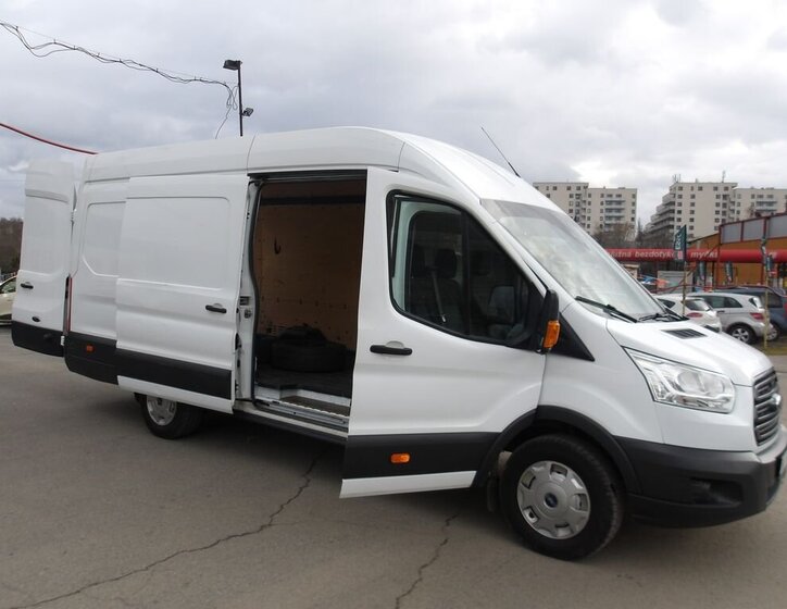 Ford Transit Skříň 2,2 l 114 kw