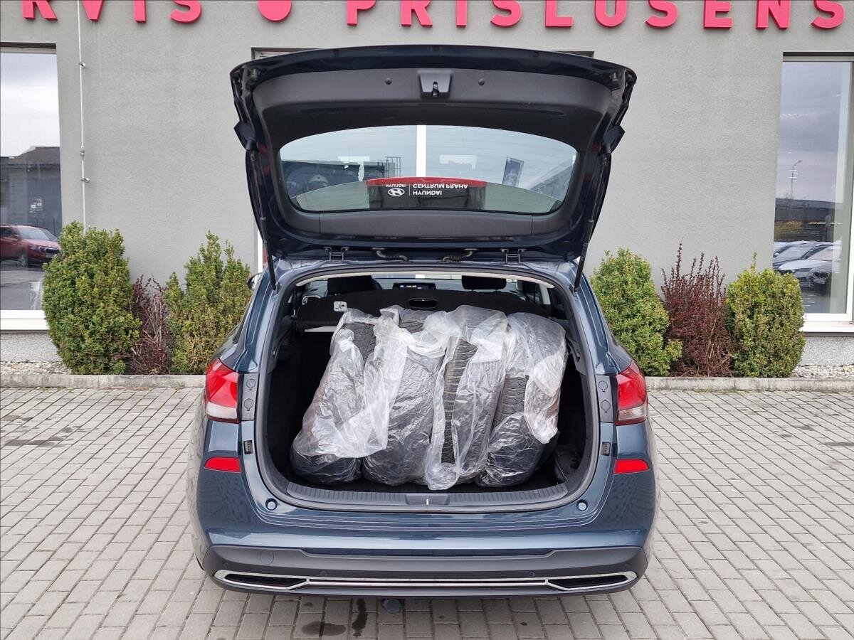 Hyundai i30 Kombi 1,6 l 85 kw