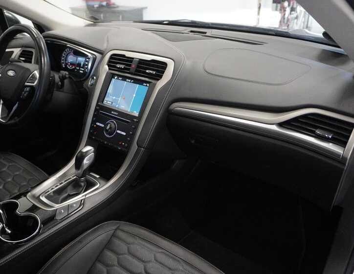 Ford Mondeo Kombi 2,0 l 179 kw