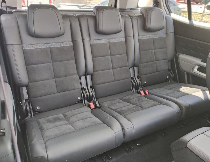 Citroën C5 Aircross SUV / Terénní 1,5 l 96 kw