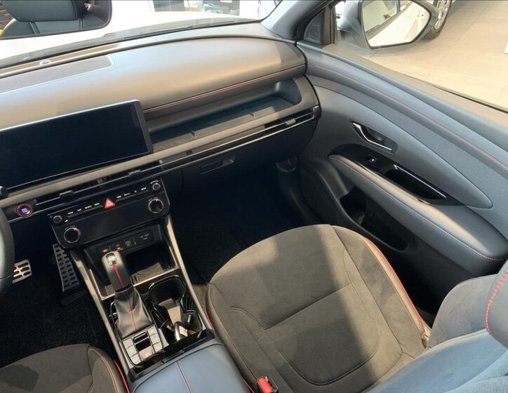 Hyundai Tucson SUV 1,6 l 117 kw