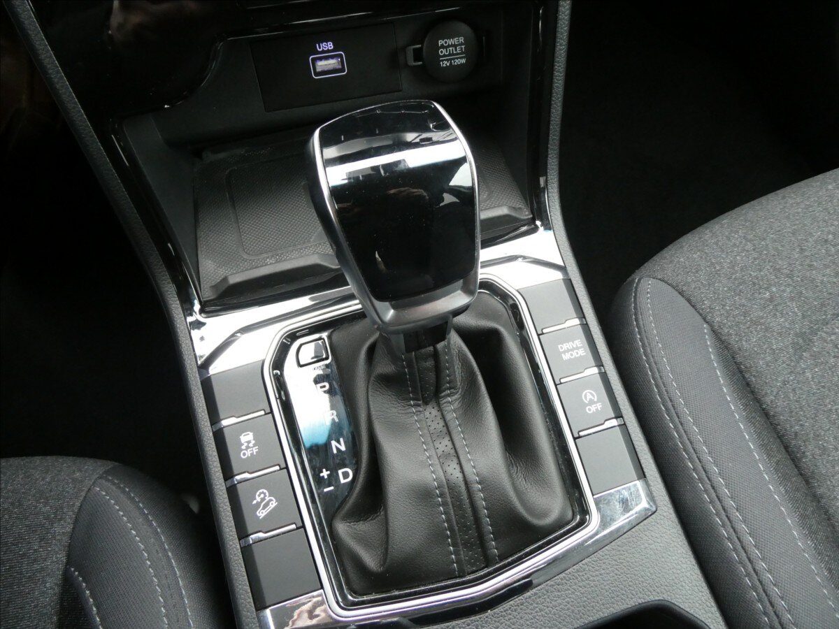 SsangYong Korando SUV / Terénní 1,5 l 120 kw