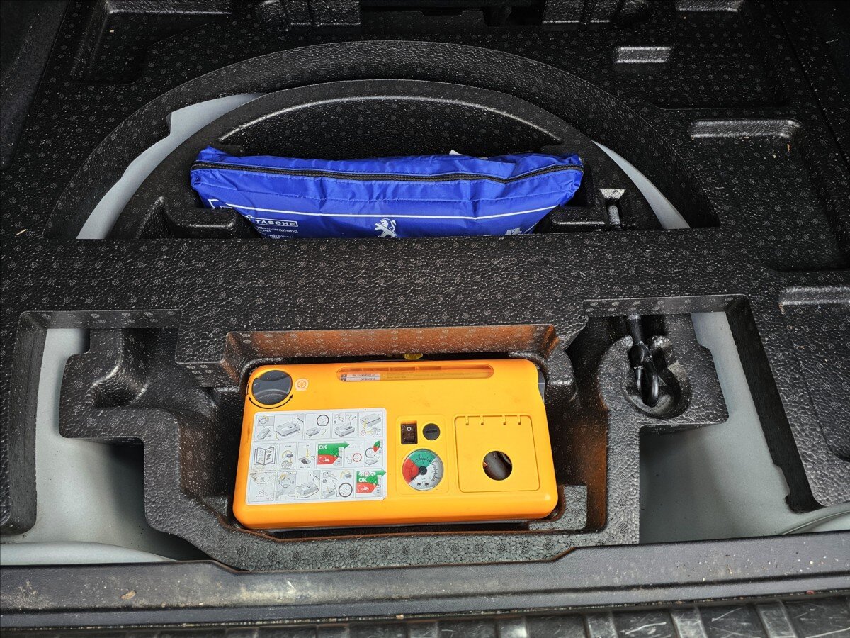 Peugeot 2008 Kombi 1,6 l 88 kw