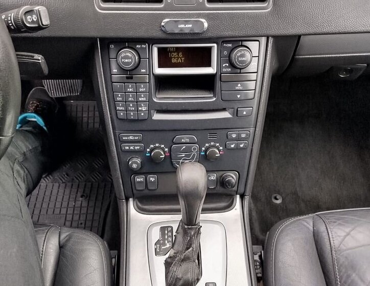 Volvo XC90 SUV / Terénní 2,4 l 136 kw