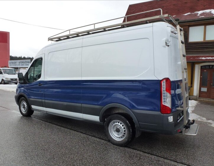 Ford Transit 12