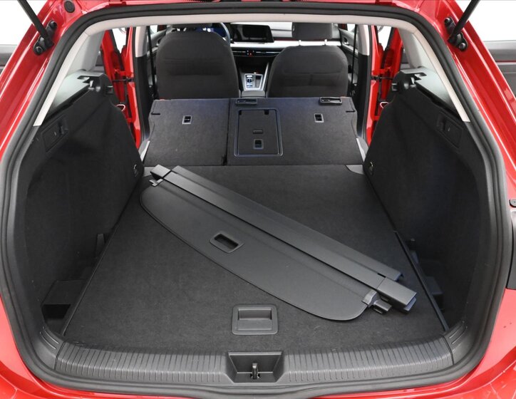 Volkswagen Golf Kombi 2,0 l 110 kw