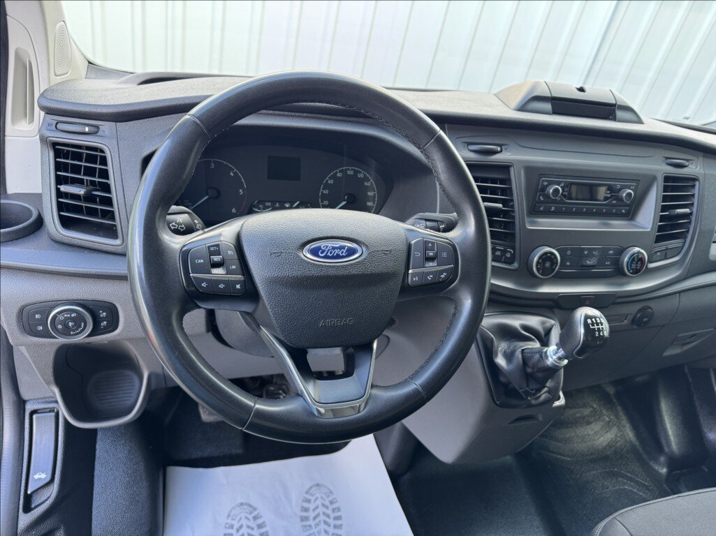 Ford Transit Custom Skříň 2,0 l 77 kw