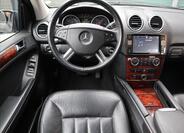 Mercedes-Benz Třídy M 9