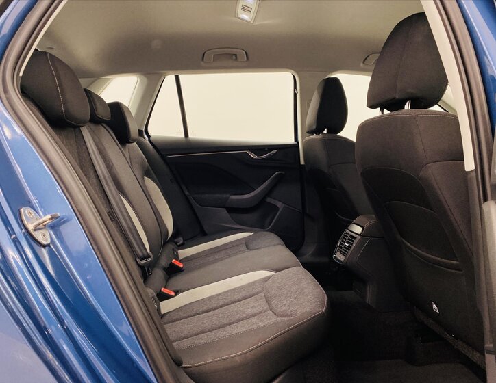 Škoda Kamiq Hatchback 999,0 81 kw