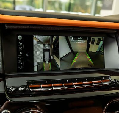 Rolls-Royce Cullinan 21