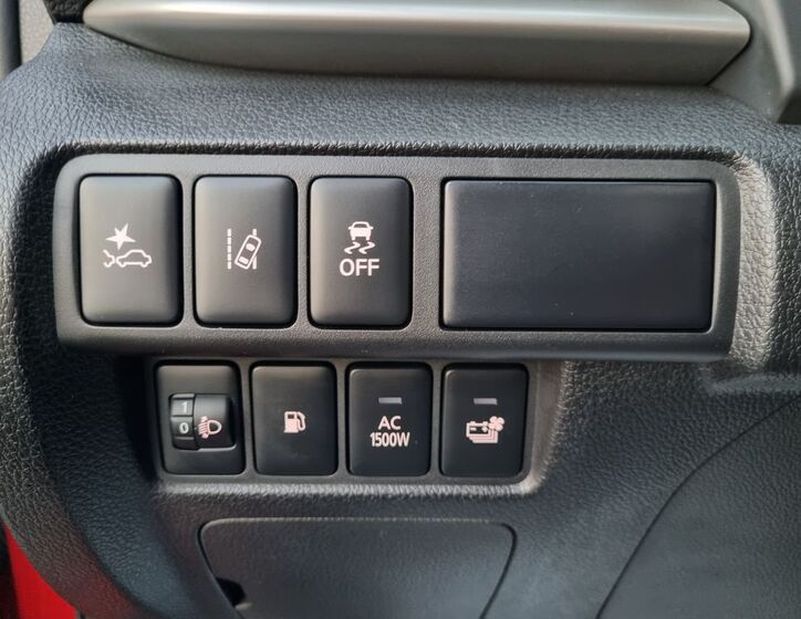 Mitsubishi Ostatní 18