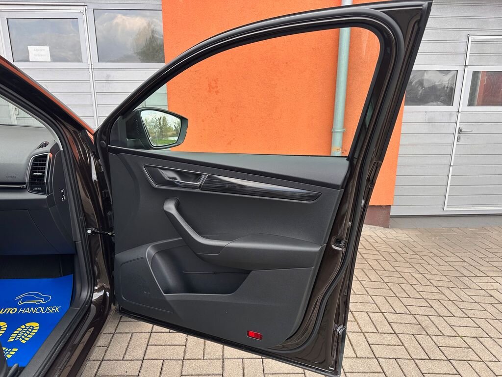 Škoda Karoq SUV / Terénní 2,0 l 110 kw