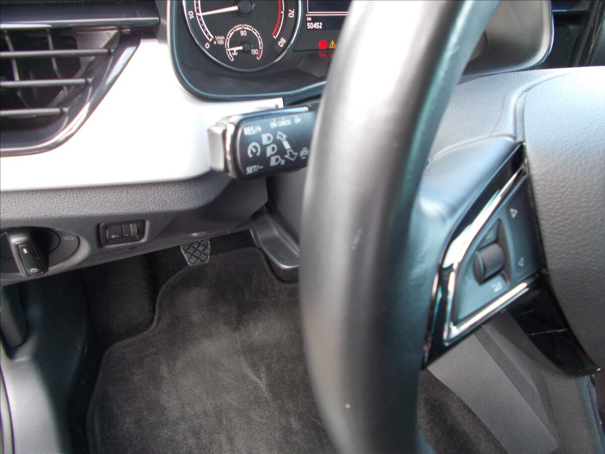 Škoda Kamiq SUV 999,0 85 kw