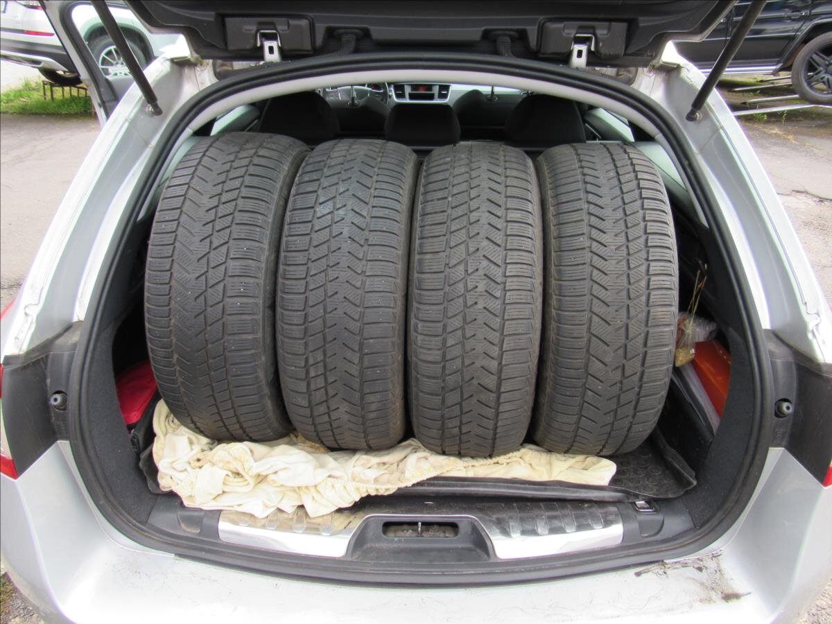 Peugeot 508 Kombi 2,0 l 103 kw