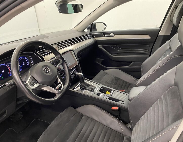 Volkswagen Passat Kombi 2,0 l 140 kw