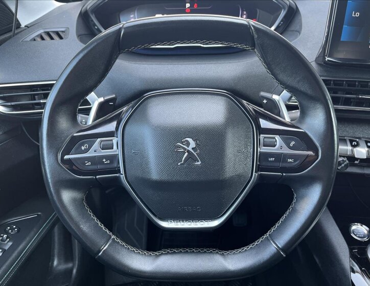 Peugeot 5008 SUV / Terénní 1,2 l 96 kw