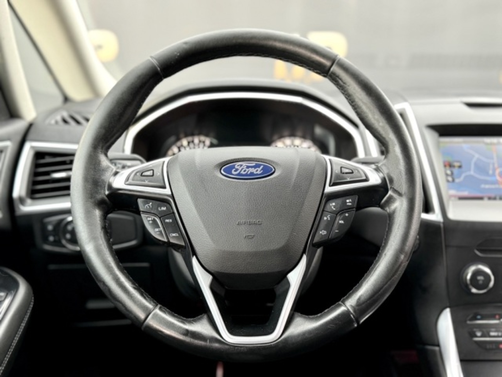 Ford S-MAX 11