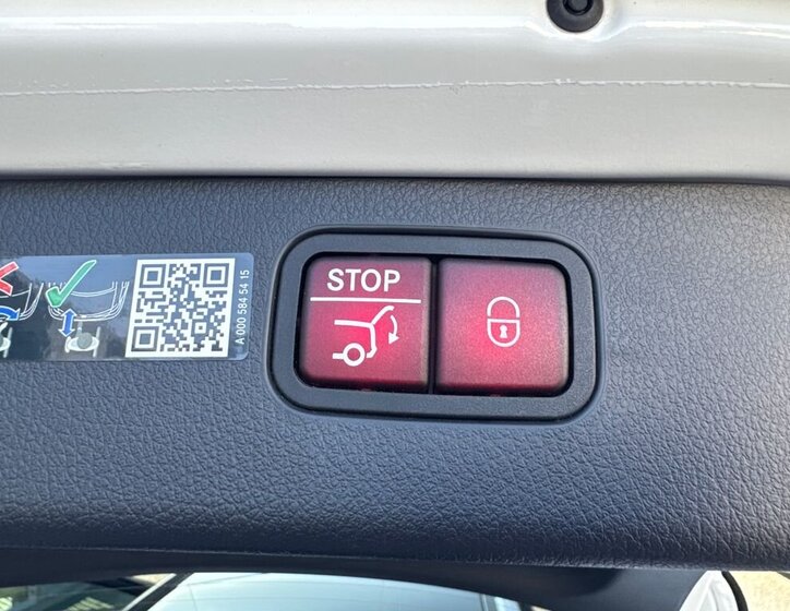 Mercedes-Benz Třídy C Kombi 2,0 l 230 kw