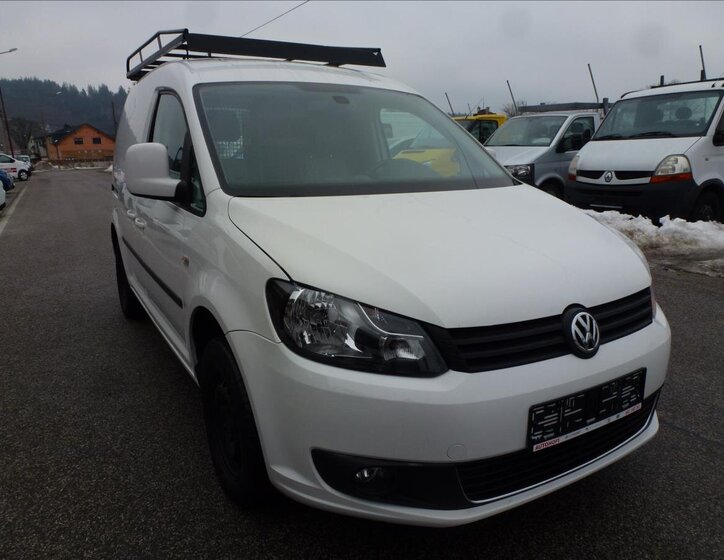 Volkswagen Caddy Skříň 1,6 l 55 kw
