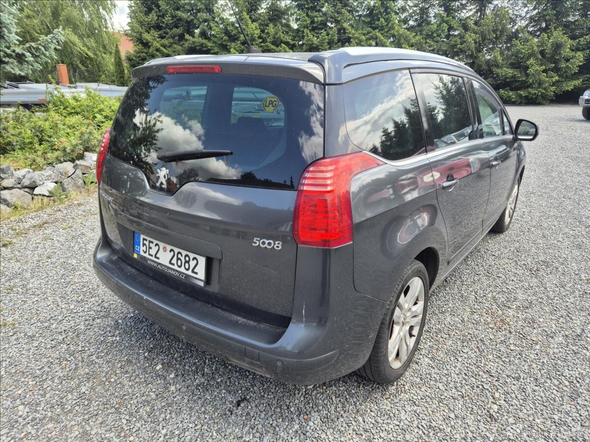 Peugeot 5008 Kombi 1,6 l 115 kw