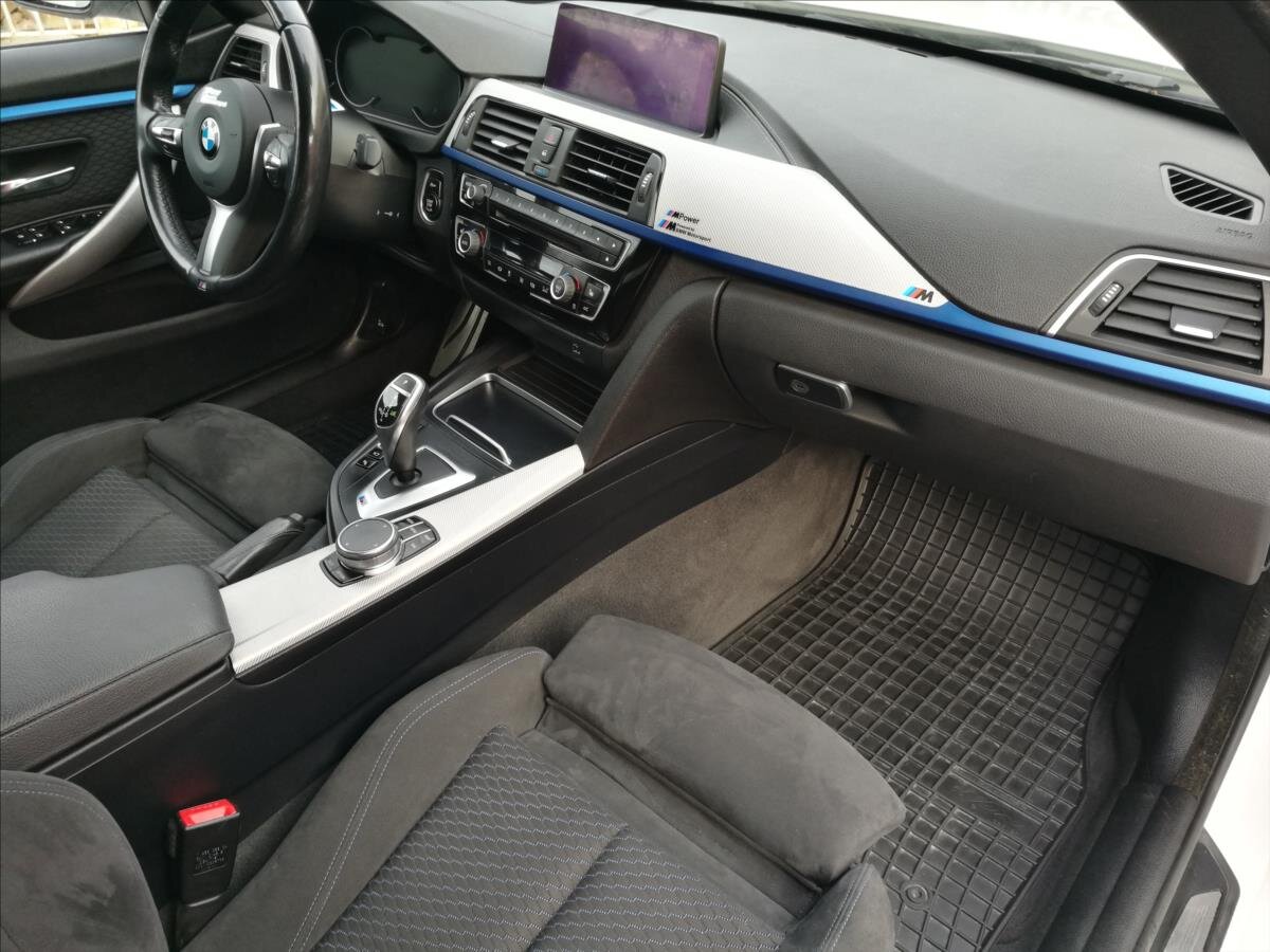 BMW Řada 4 Sedan / Limuzína 3,0 l 240 kw