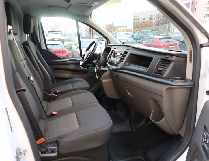 Ford Transit 11