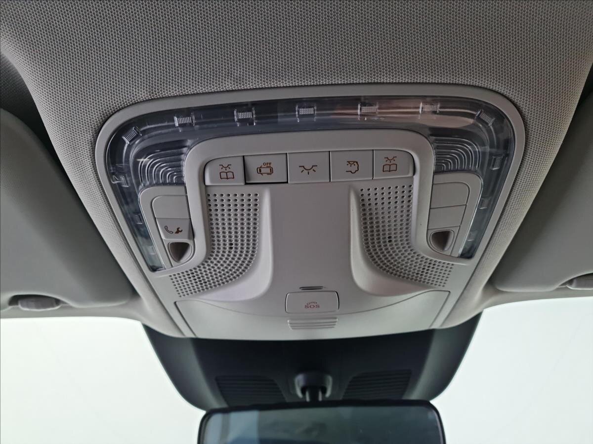 Mercedes-Benz Vito MPV 2,0 l 140 kw