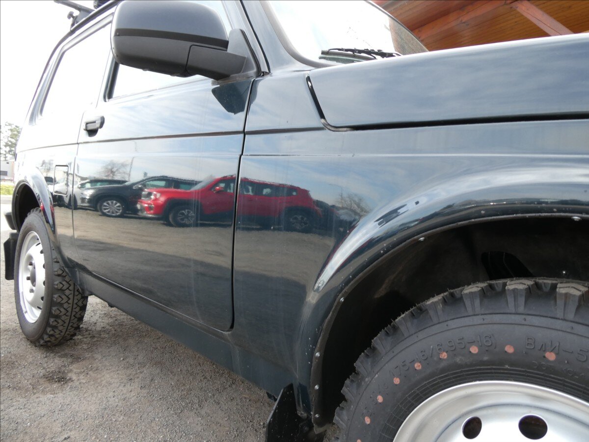 Lada Niva Ostatní 1,7 l 61 kw