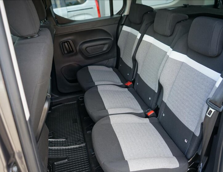 Citroën Berlingo MPV 1,5 l 96 kw