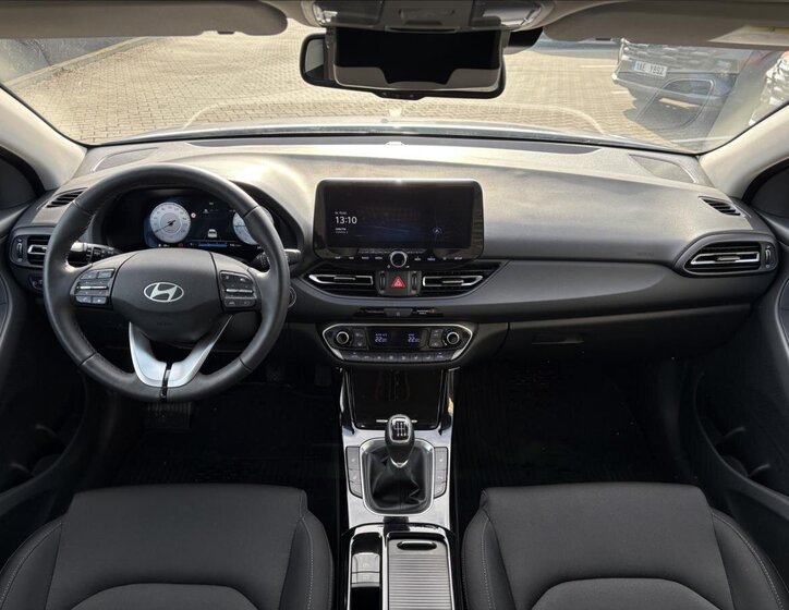 Hyundai i30 Hatchback 1,5 l 70 kw