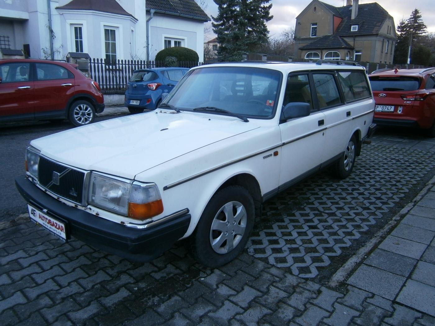 Volvo 240 Kombi 2,3 l 85 kw
