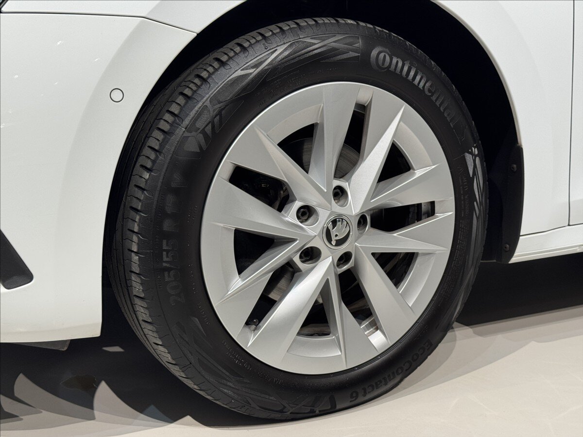 Škoda Octavia Kombi 2,0 l 85 kw