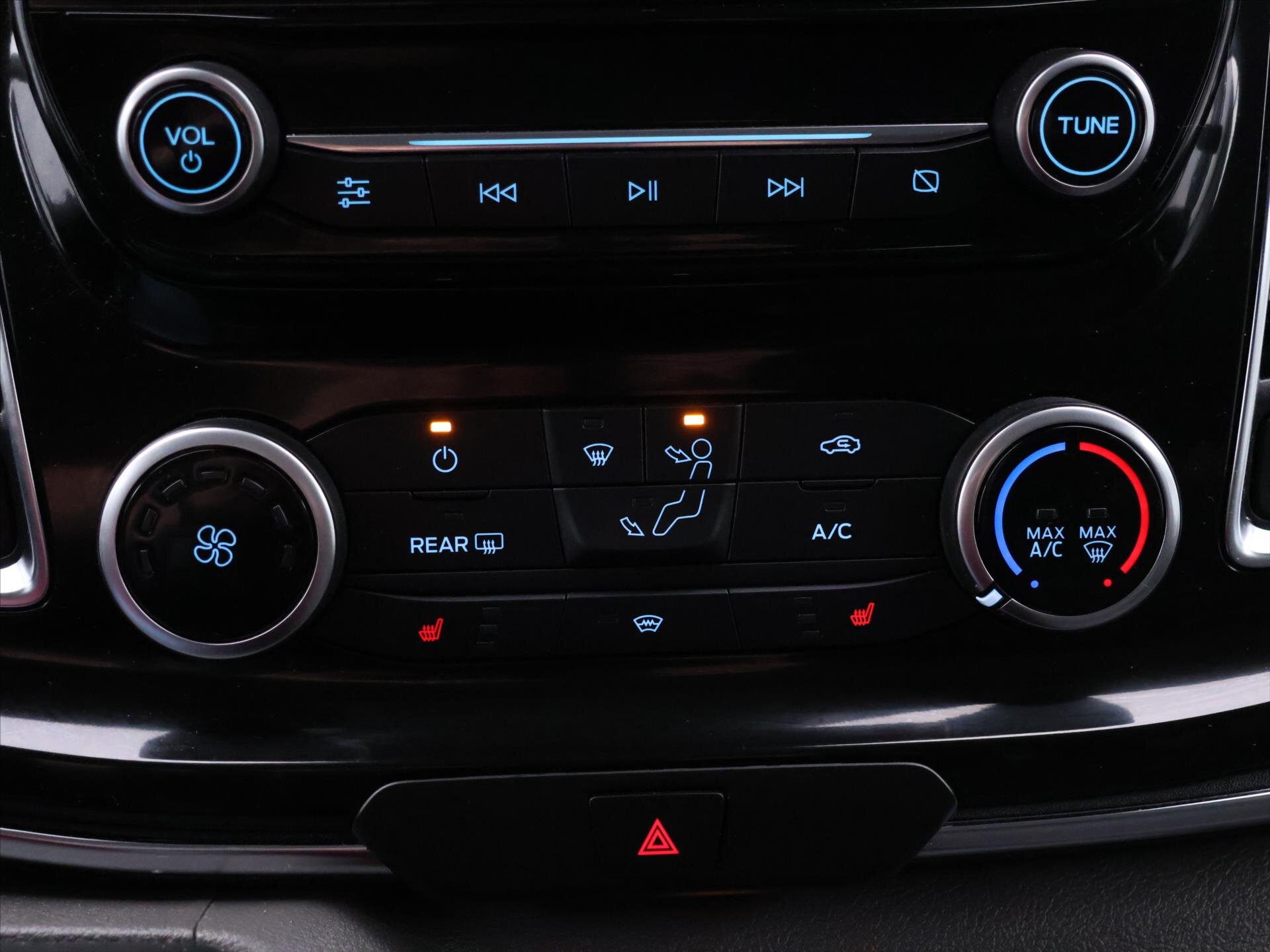 Ford Tourneo Custom Kombi 2,0 l 125 kw