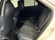 Toyota C-HR Hatchback 2,0 l 111 kw