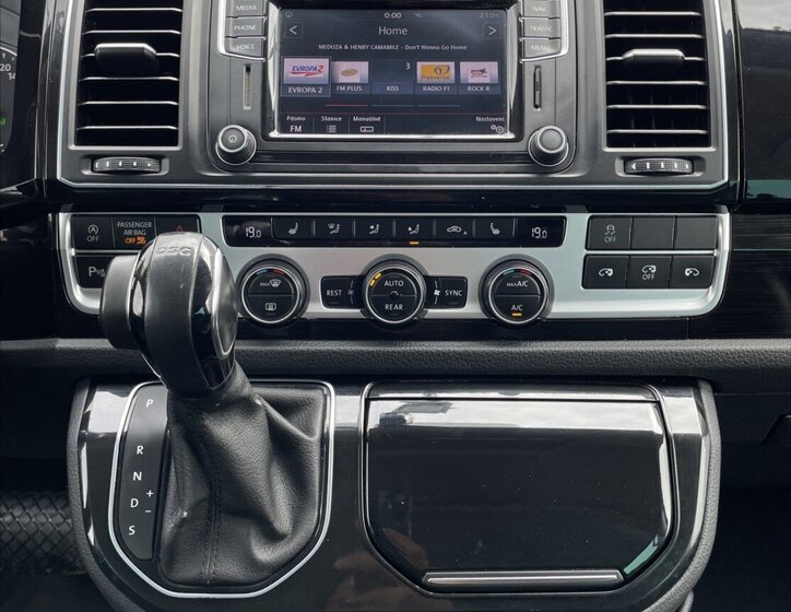 Volkswagen Multivan MPV 2,0 l 150 kw