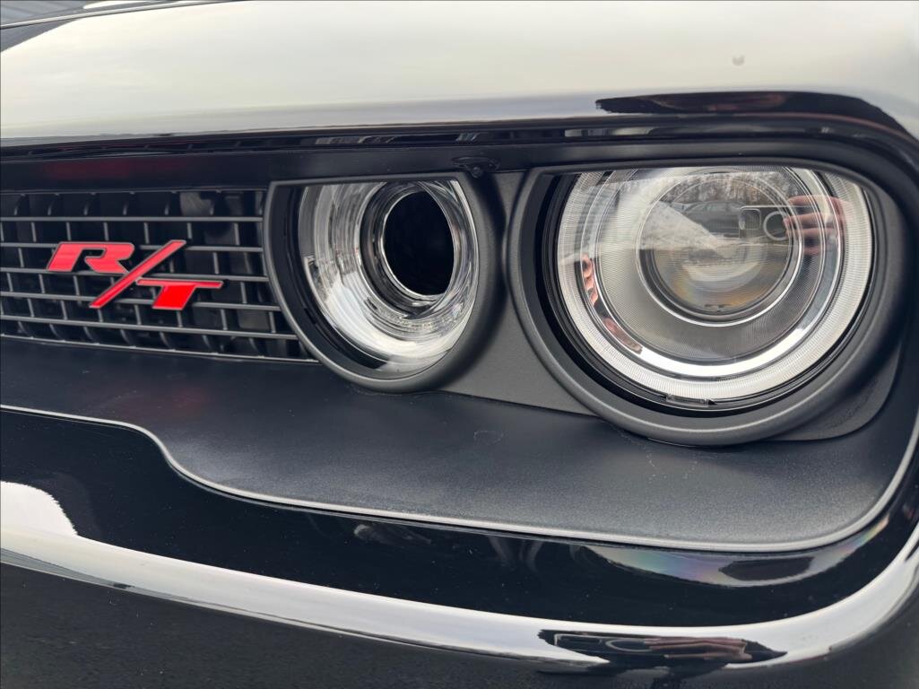 Dodge Challenger Kupé 6,4 l 362 kw