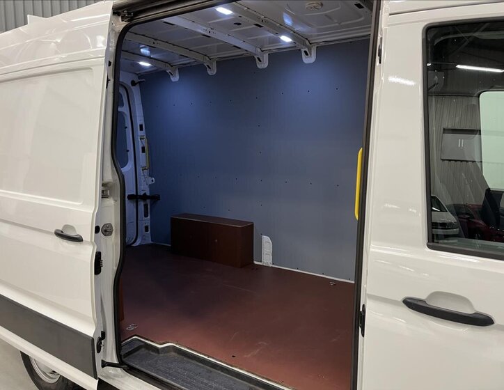 Volkswagen Crafter Skříň 2,0 l 103 kw