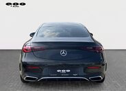 Mercedes-Benz Ostatní 4