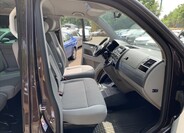 Volkswagen Caravelle 9