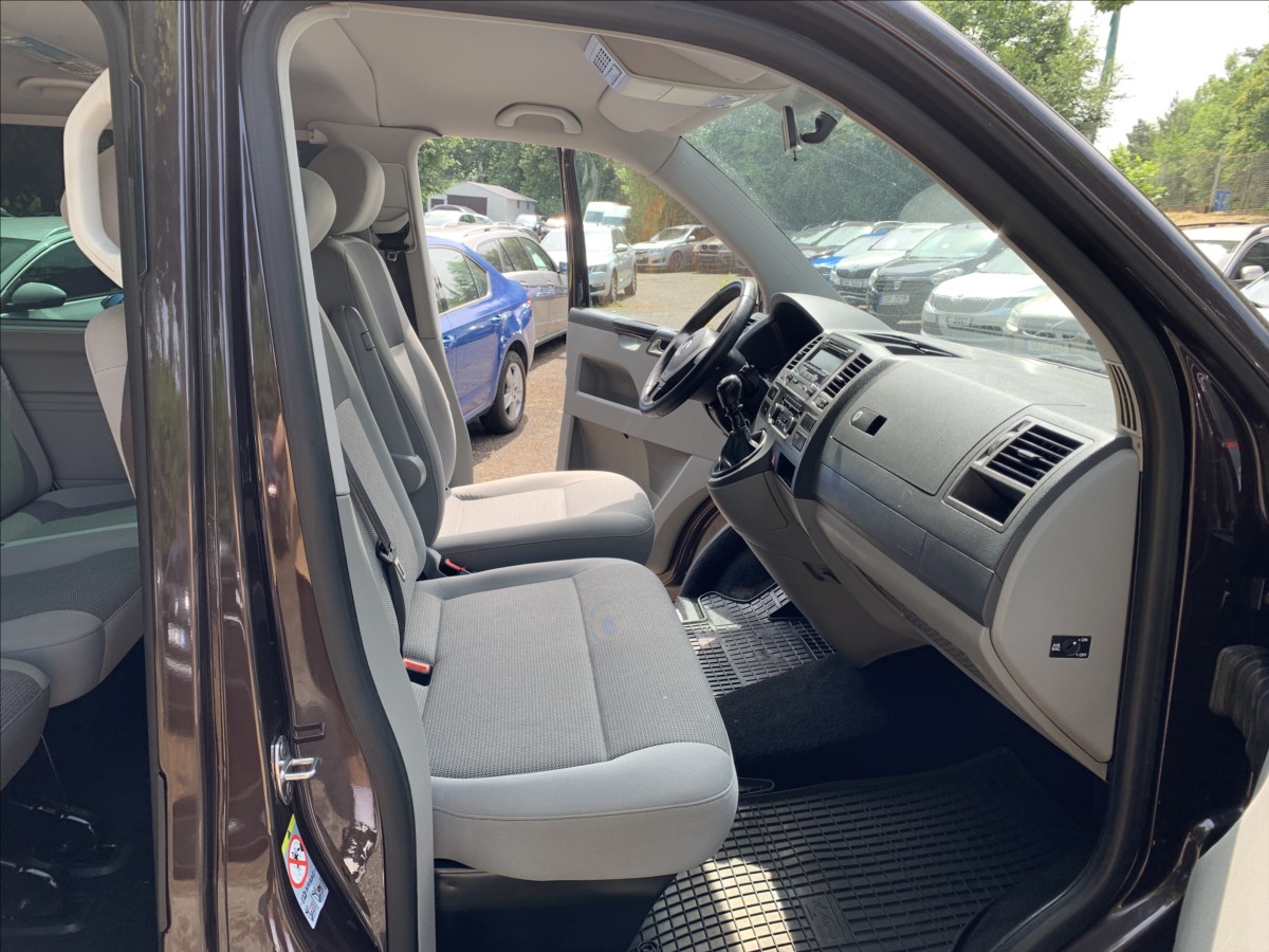 Volkswagen Caravelle