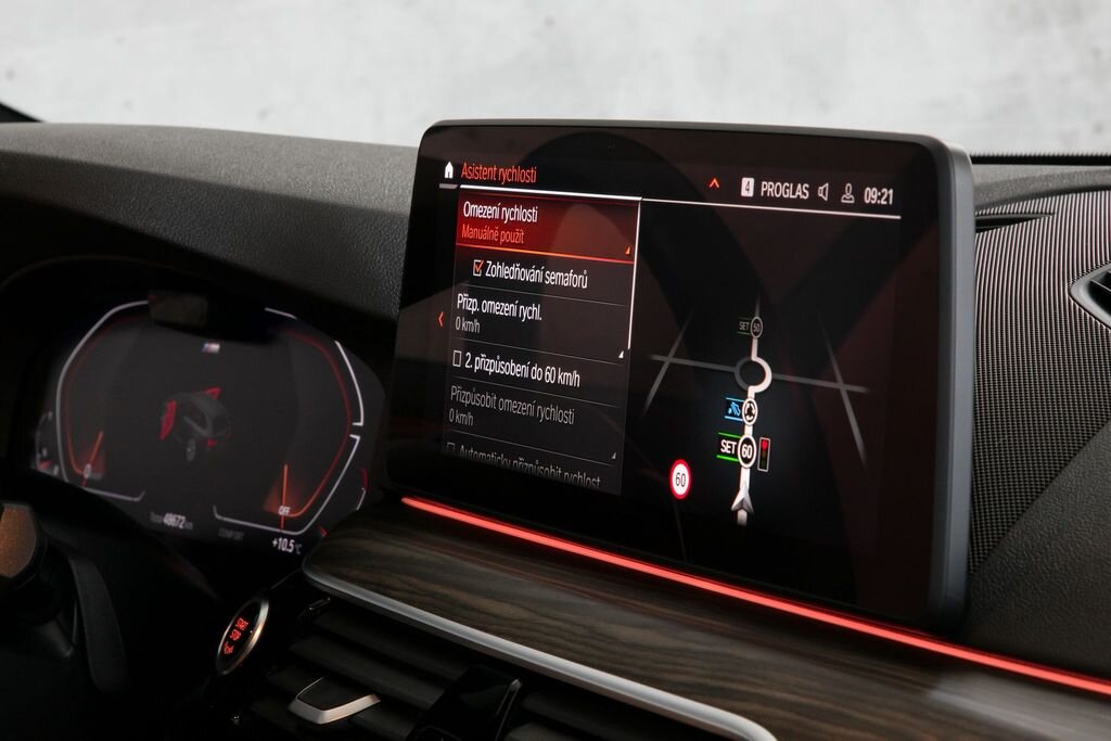 BMW Řada 5 Kombi 3,0 l 245 kw