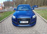 Audi Q7 8