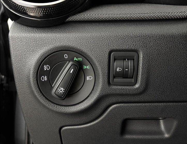 Škoda Fabia Hatchback 999,0 85 kw