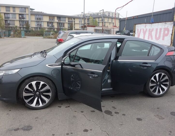 Opel Ampera 12