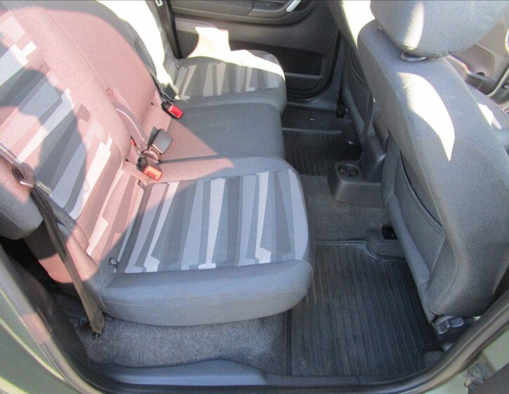 Škoda Roomster Kombi 1,4 l 63 kw