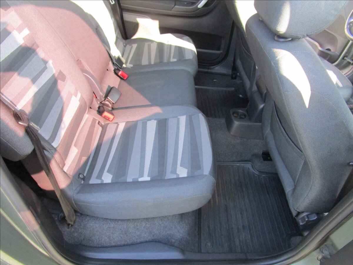 Škoda Roomster Kombi 1,4 l 63 kw