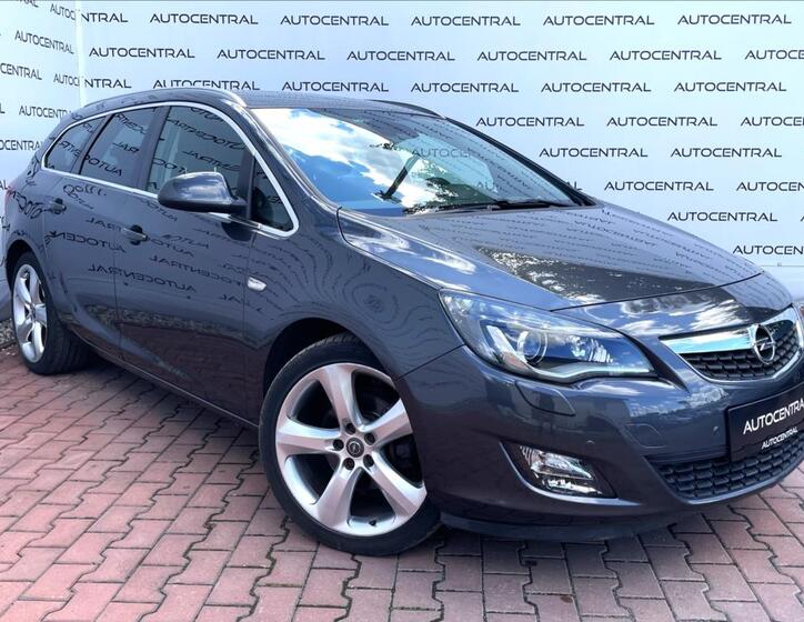 Opel Astra 1
