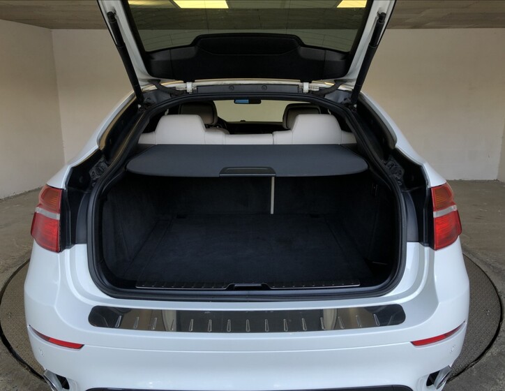 BMW X6 13